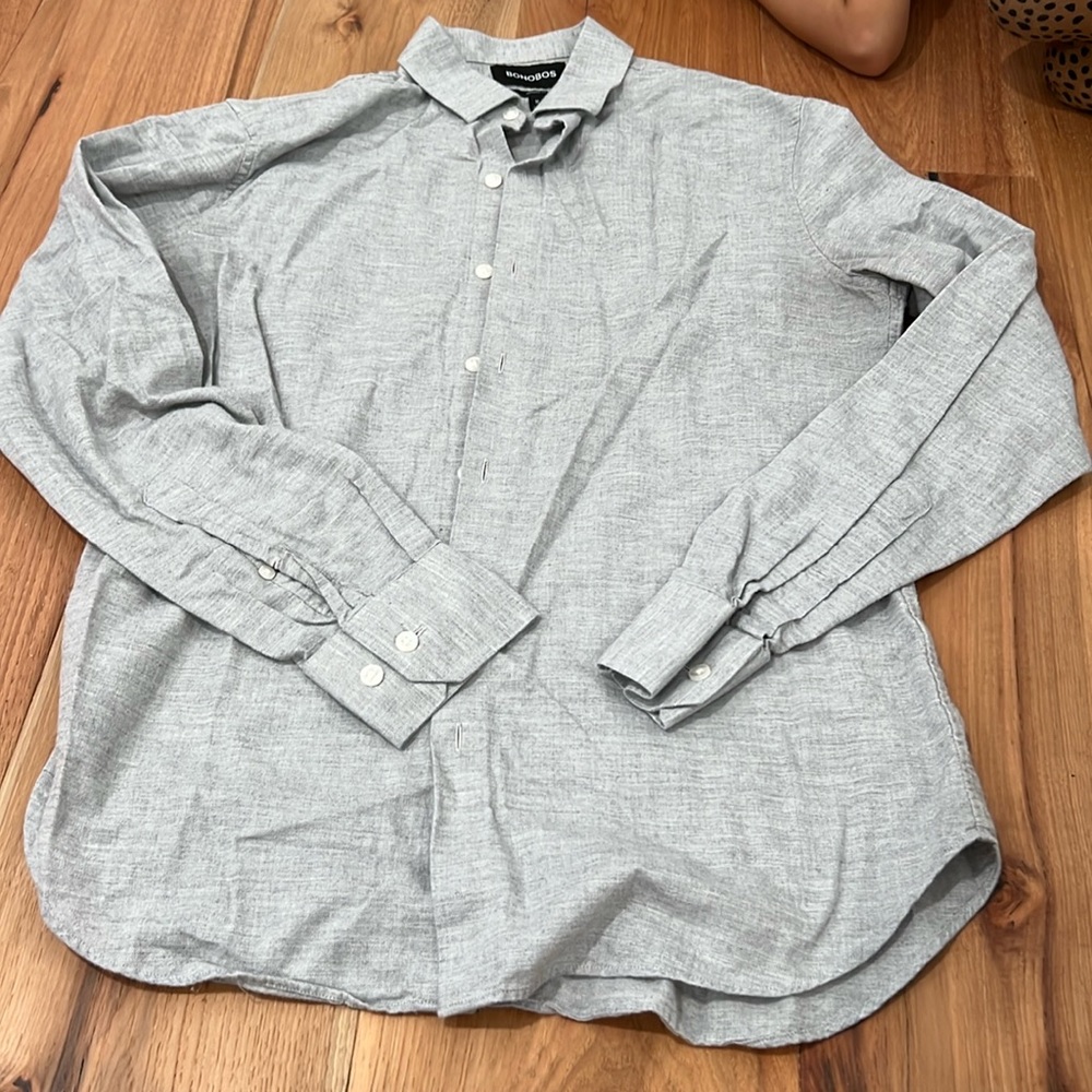 Bonobos men’s shirt. Light grey. Size medium, tailored fit